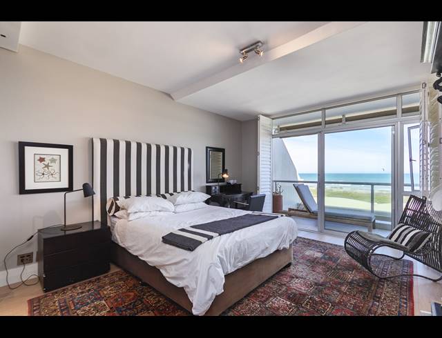 3 BEDROOM APARTMENT FOR SALE IN BEACHFRONT